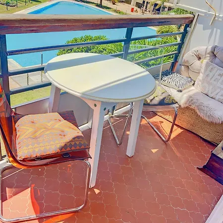 Santa Clara Cozy Sea View Apartament