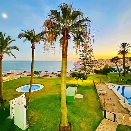 아파트 Santa Clara Cozy Sea View 토레몰리노스